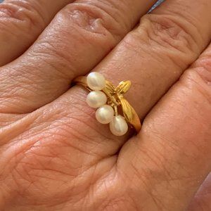 Pearl Ring  size 10